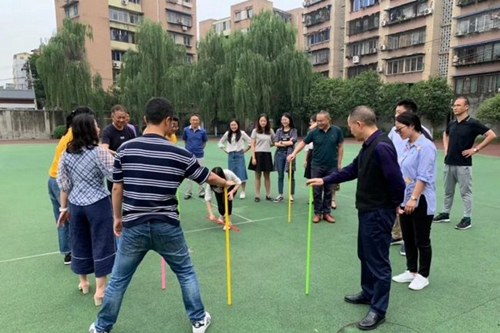 成都市第十八中學校校園活動