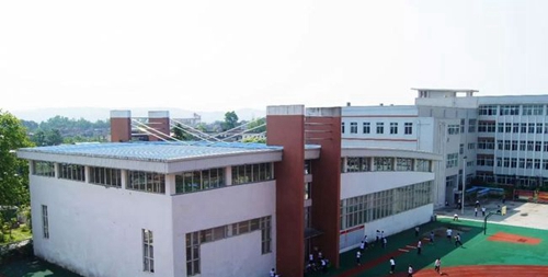 四川省江油市太白中學(xué)校園環(huán)境
