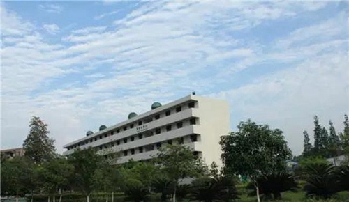 成都市籍田中學(xué)學(xué)生公寓