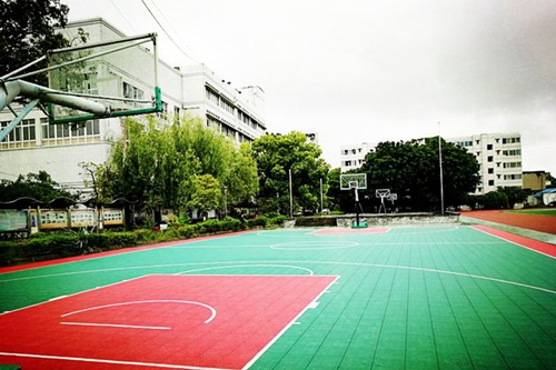 綿陽市豐谷中學(xué)籃球場