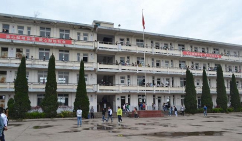 簡陽市賈家中學(xué)升旗臺
