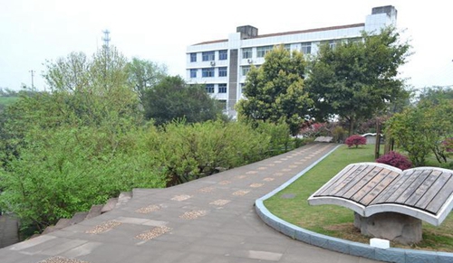簡陽市賈家中學(xué)校園風(fēng)景