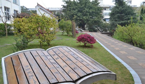 簡陽市賈家中學(xué)校園景色
