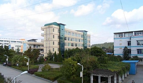 遂寧六中校園風光