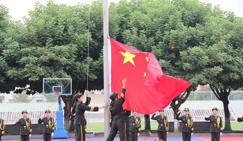 樹德中學(xué)博瑞實(shí)驗(yàn)學(xué)校升旗儀式