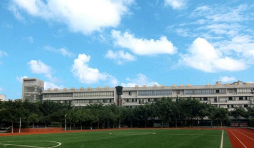 四川省成都市玉林中學(xué)肖家河校區(qū)