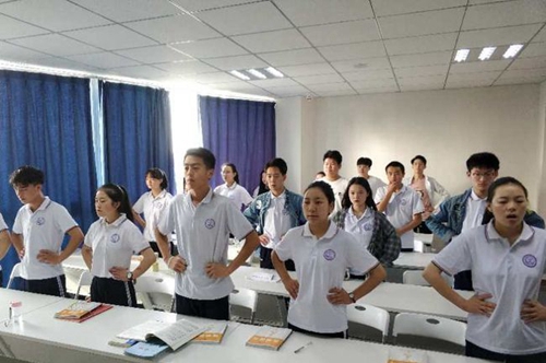 成都明陽(yáng)單招集訓(xùn)學(xué)校面試訓(xùn)練
