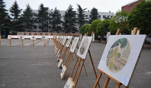 四川省蒲江縣壽安中學(xué)校園展會