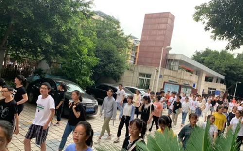 成都高新實(shí)驗(yàn)中學(xué)校園日常
