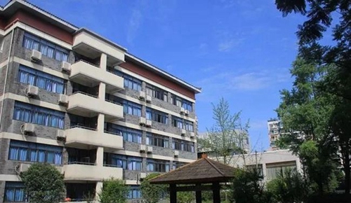 四川省成都市西北中學教學樓