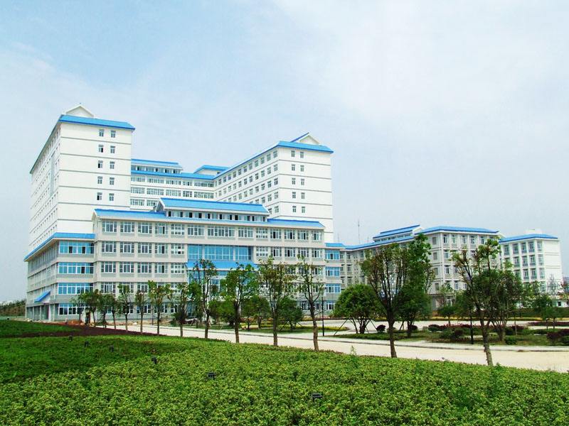 重慶市第二交通技工學(xué)校2022年是公辦學(xué)校嗎？