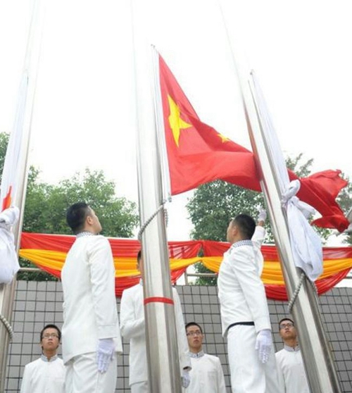 成都七中萬達學校(國際部)升旗儀式