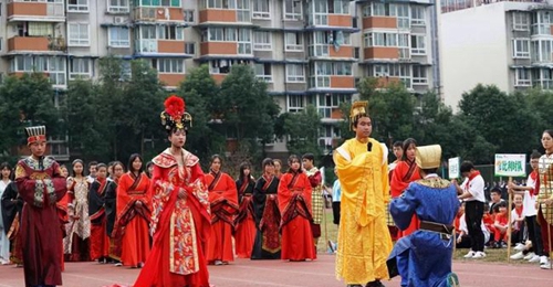 成都市華西中學開幕表演