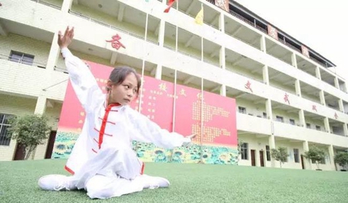 郫縣文武學(xué)校學(xué)生風(fēng)采