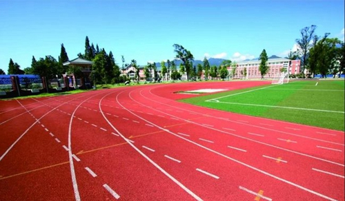 都江堰市青城山高級中學運動場
