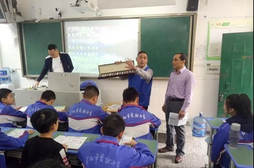 簡陽市實驗中學禁毒宣傳活動2