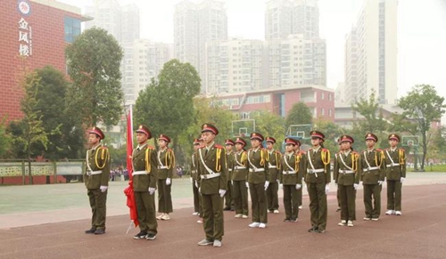 成都經(jīng)開區(qū)實驗中學(xué)國旗班