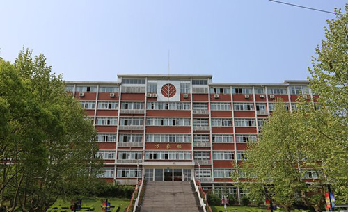 西南大學(xué)附屬中學(xué)校萬(wàn)象樓