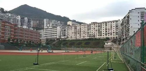 重慶云陽縣南溪中學足球場