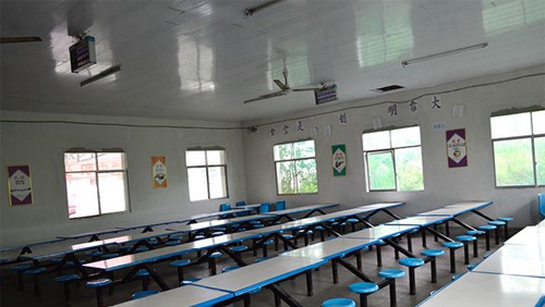 貴陽市工業(yè)職業(yè)學校學校食堂