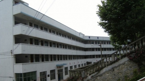修文縣扎佐中學校園環(huán)境