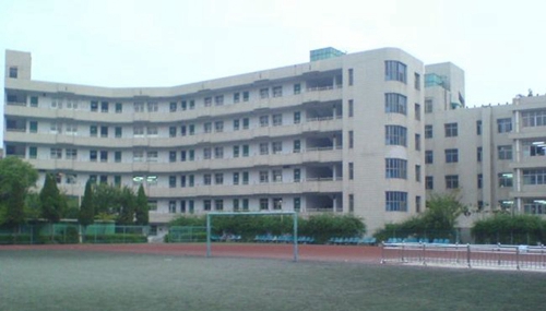貴陽第二實驗中學(xué)校園環(huán)境