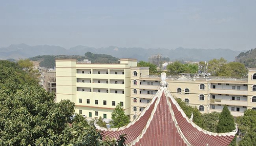 貴州羅甸邊陽中學教學樓1