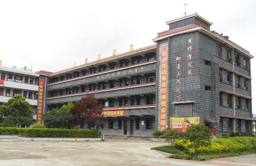貴州惠水民中教學(xué)樓