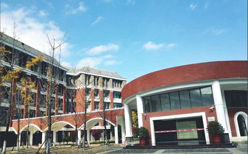 貴州大學繼續(xù)教育學院校園環(huán)境2