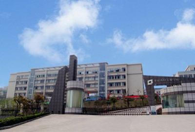校園環(huán)境