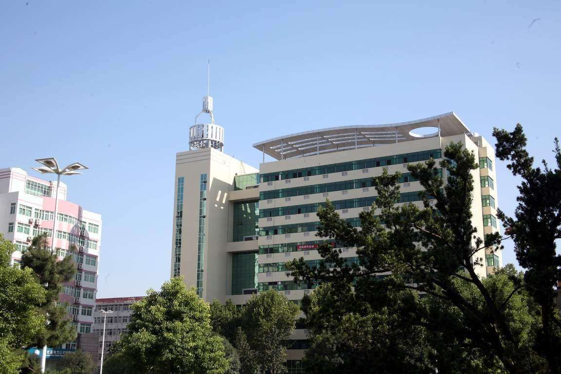 2019年成都經(jīng)濟(jì)技術(shù)開(kāi)發(fā)區(qū)職業(yè)技術(shù)學(xué)校招生辦聯(lián)系電話(huà)