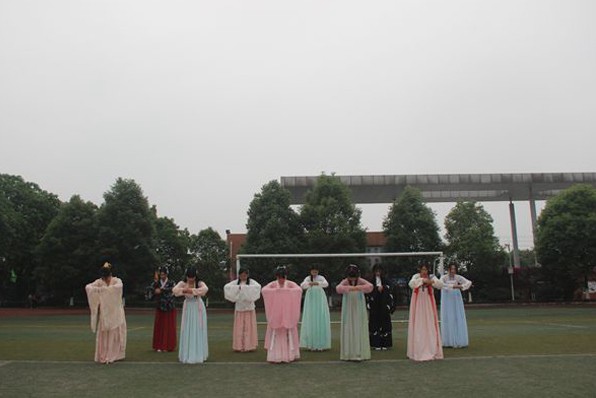 學(xué)生活動