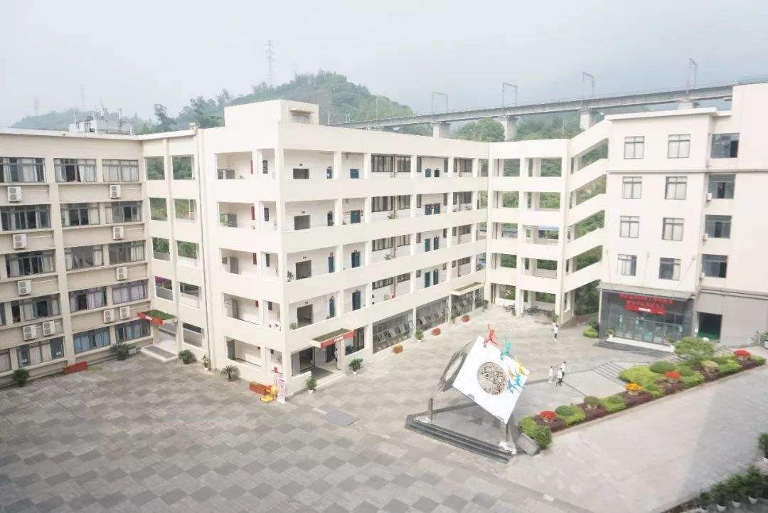2019年重慶市輕工業(yè)學(xué)校3+2分段制招生專業(yè)
