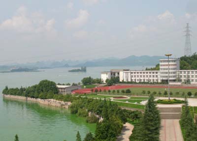 貴州亞泰職業(yè)學(xué)院 貴州亞泰職業(yè)學(xué)院
