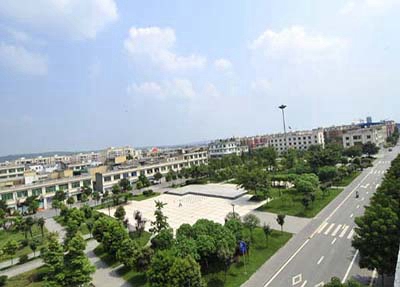 初中畢業(yè)讀中專(zhuān)學(xué)校有前途嗎？哈爾濱市職工醫(yī)學(xué)院好不好？