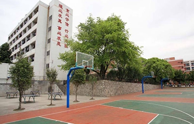 讀中專(zhuān)學(xué)校好不好？河北現(xiàn)代冶金工業(yè)學(xué)校怎么樣？