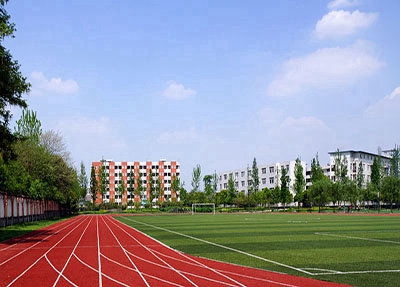 讀中專學(xué)校好不好？撫順市建筑工業(yè)學(xué)校怎么樣？