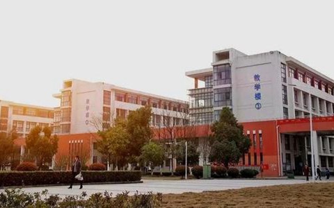 重慶市大足職業(yè)教育中心民間傳統(tǒng)工藝專業(yè)介紹