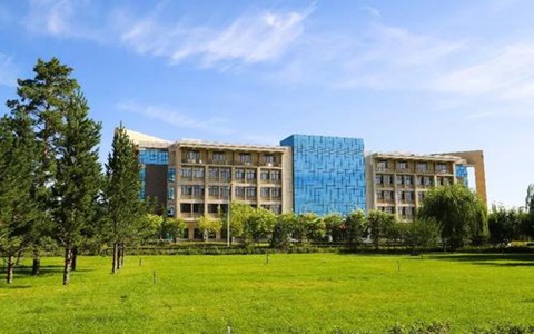 貴州省遵義湄潭中等職業(yè)學(xué)校2023年招生辦電話
