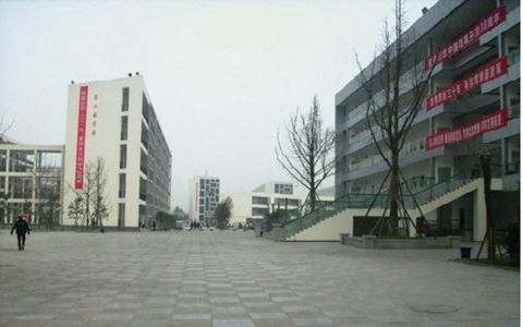 四平職業(yè)大學(xué)旅游英語專業(yè)課程設(shè)置有哪些