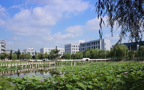 重慶市工業(yè)學(xué)校學(xué)前教育 ( 保育員方向 )專業(yè)介紹
