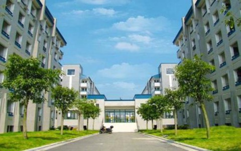 西安汽車科技職業(yè)學(xué)校