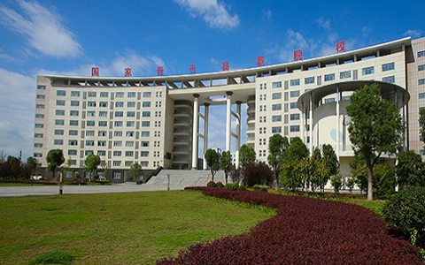 佛山市順德區(qū)勒流職業(yè)技術(shù)學(xué)校2022年宿舍條件如何-學(xué)校環(huán)境如何