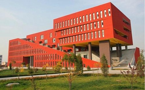重慶市旅游學(xué)校計(jì)算機(jī)應(yīng)用專業(yè)介紹