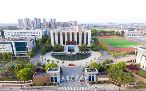 重慶市工業(yè)高級(jí)技工學(xué)校(重慶市工業(yè)技師學(xué)院)電子技術(shù)應(yīng)用專(zhuān)業(yè)介紹