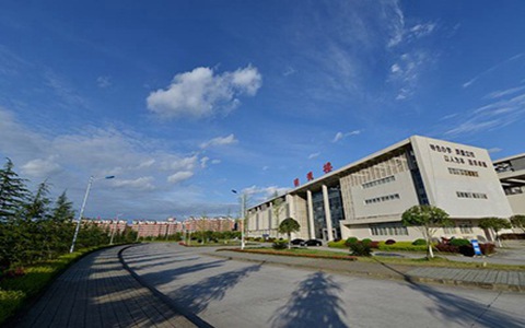2023年四川省經(jīng)濟管理學(xué)校招生辦聯(lián)系電話