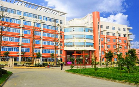都江堰市職業(yè)中學(xué)2023主要專業(yè)設(shè)置