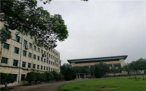 四川文化傳媒職業(yè)學(xué)院的師資怎么樣