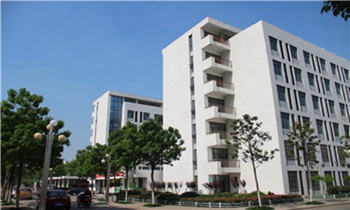 重慶工貿(mào)職業(yè)技術(shù)學(xué)院機(jī)電設(shè)備維修與管理專業(yè)簡(jiǎn)介