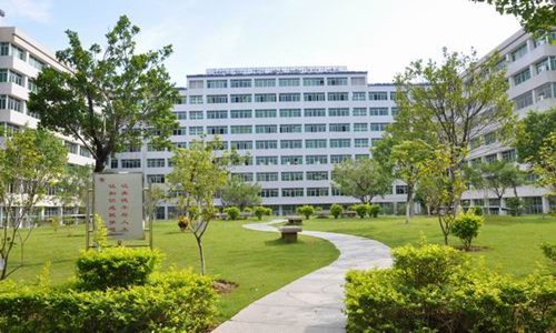 貴州省機(jī)械工業(yè)學(xué)校2022年一年學(xué)費(fèi)多少